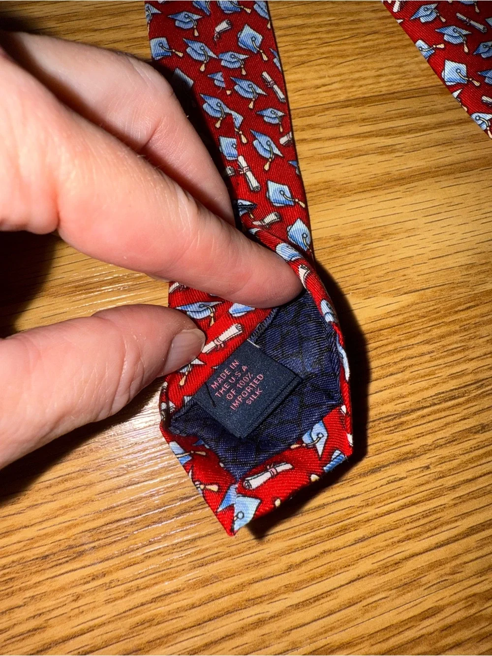 Vineyard Vines gently loved
